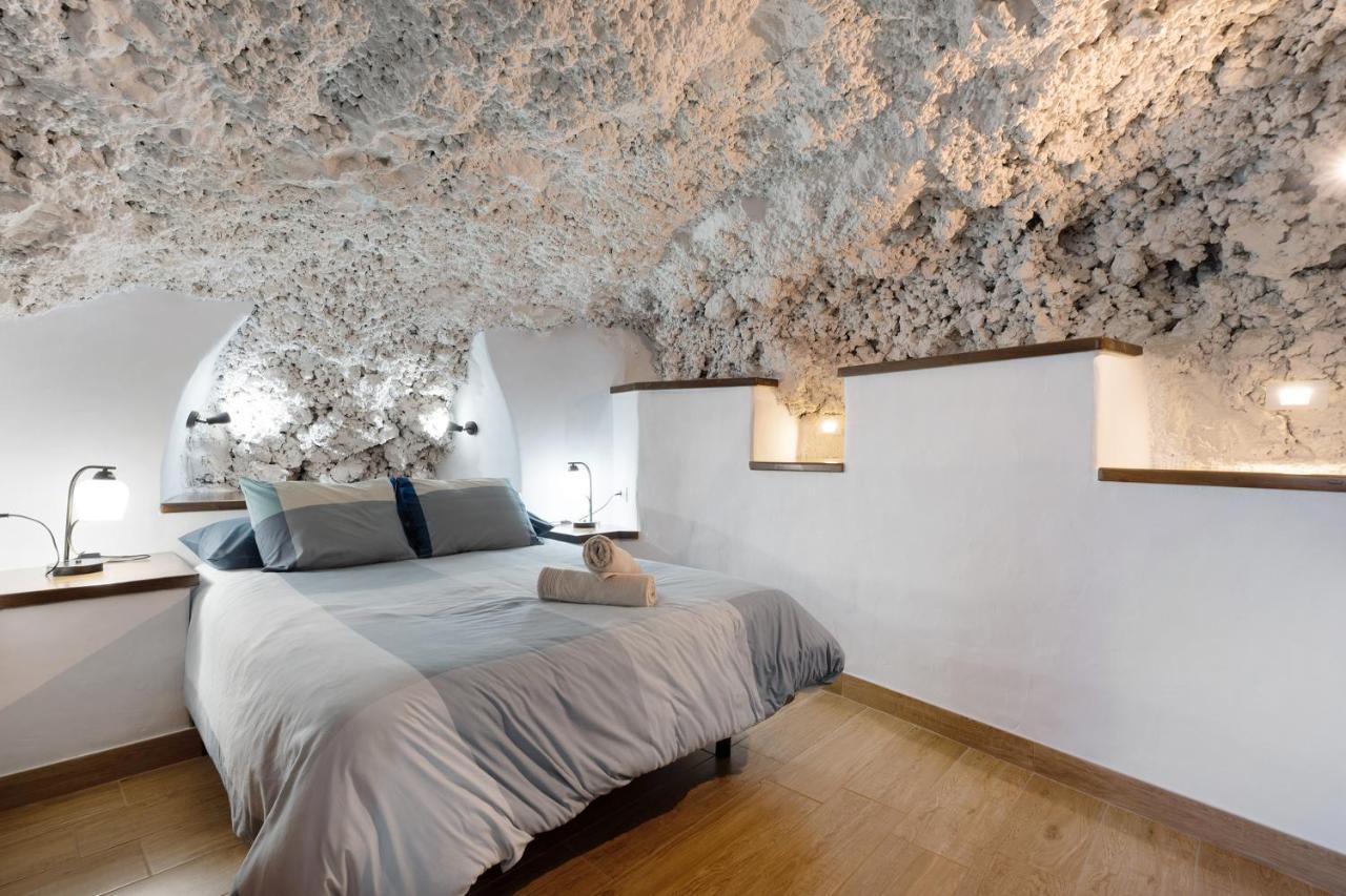 Cueva El Desvelo Apartment Тихарафе Екстериор снимка