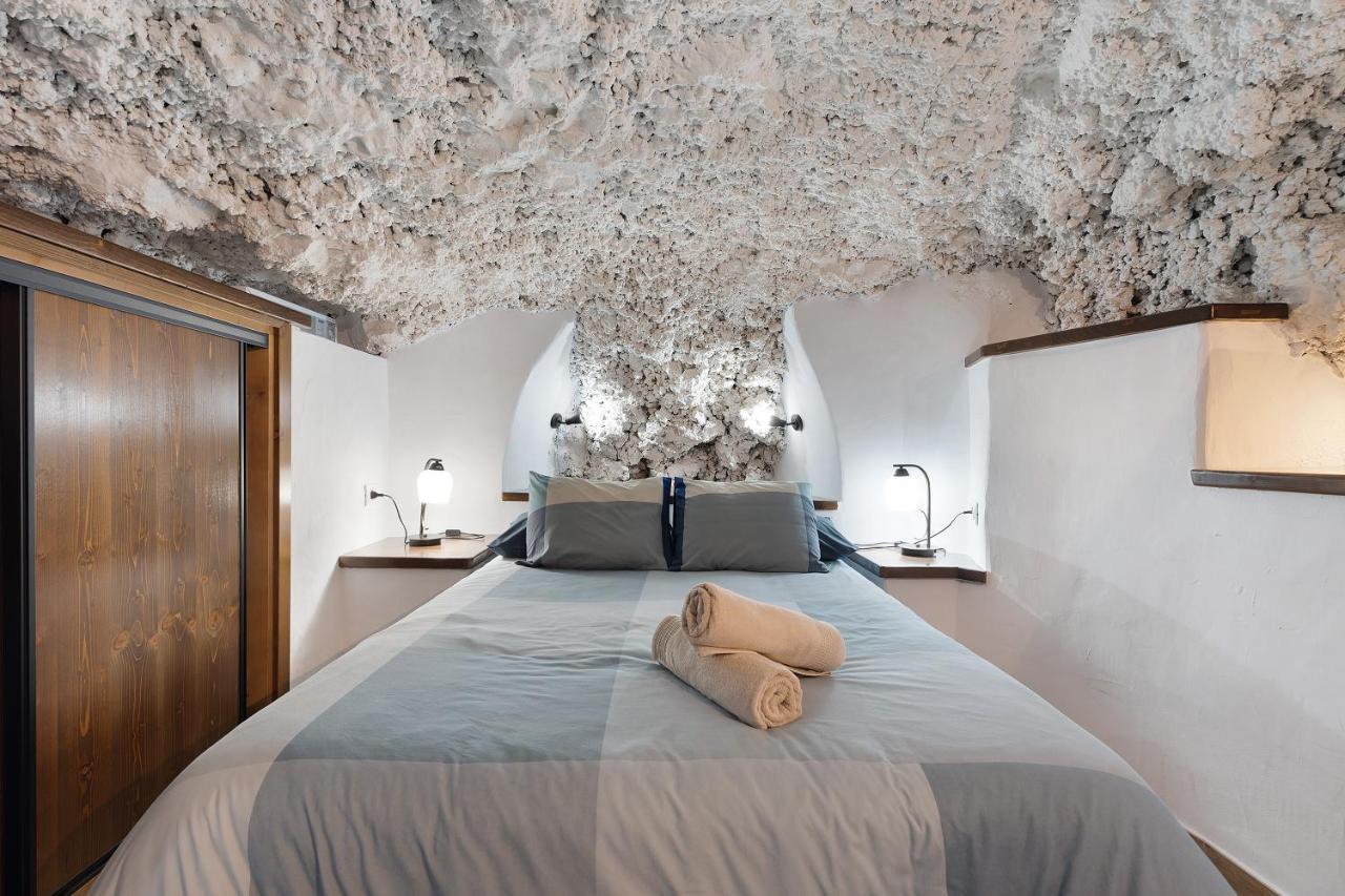 Cueva El Desvelo Apartment Тихарафе Екстериор снимка